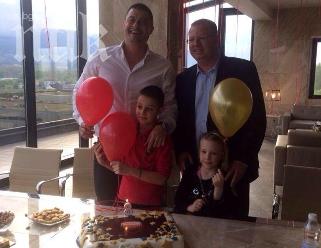 Само в ПИК! Краси Стефанов поздрави Николай Бареков-младши за рождения му ден