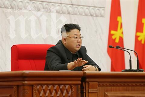 Ръкопляскания посрещнаха новия-стар председател Ким Чен-Ун (видео)