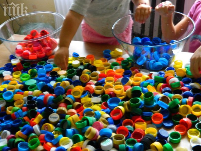 В Симитли луднаха по събирането на капачки