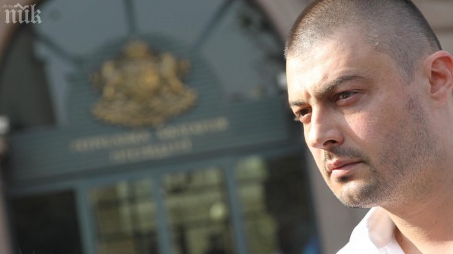 Бареков пред ПИК: Борисов се страхува да не излезе истината за Белия генерал, който може да се окаже истинският кокаинов крал на България!