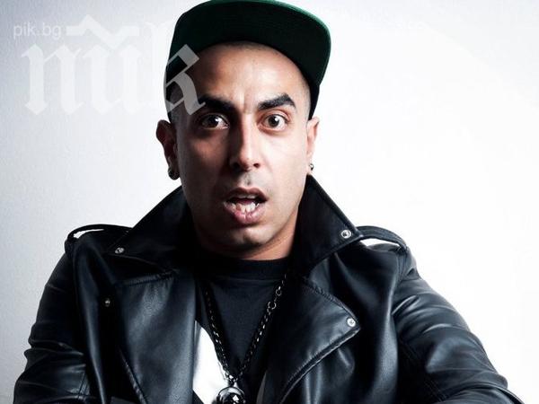 100 кила навири нос, не поздравява колегите си!