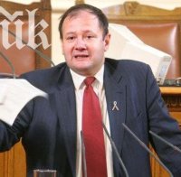 Михаил Миков: Българската Конституция не е съвършена