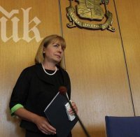 Фандъкова: Софийските училища са готови за сирийските деца