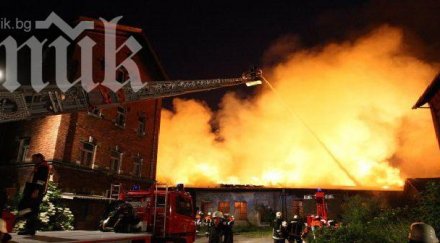 тревога чили огнена стихия бушува неспирно 100 къщи унищожени