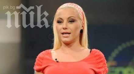 камелия загубила съм няколко бебета научих приемам нещата каквито