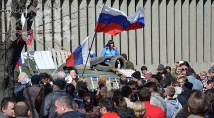 гранатомети бронирана техника протестиращите славянск