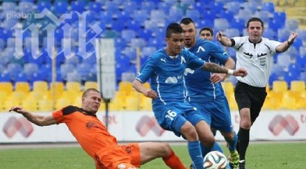 литекс обяви двата гола левски редовни