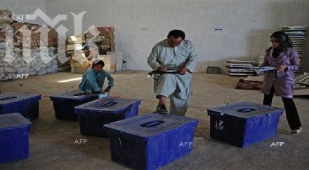 абдула абдула води президентските избори афганистан