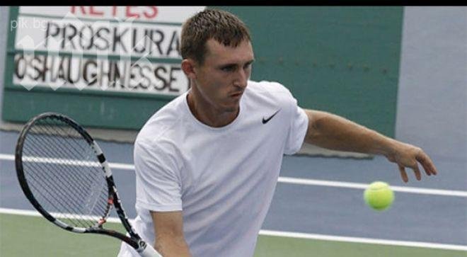 Димитър Кутровски загуби полуфинала в Литъл Рок