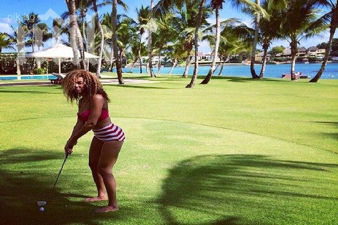 Фенове обвиниха Бионсе във фотошоп-манипулации (снимки)