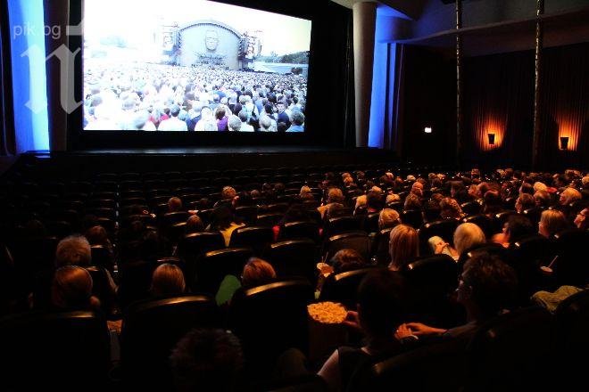 Украински кина спират излъчването на руски филми