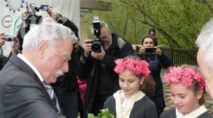 нашествие космонавти ловеч