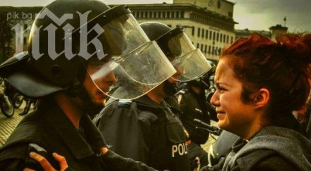 деси протестите съди държавата страсбург