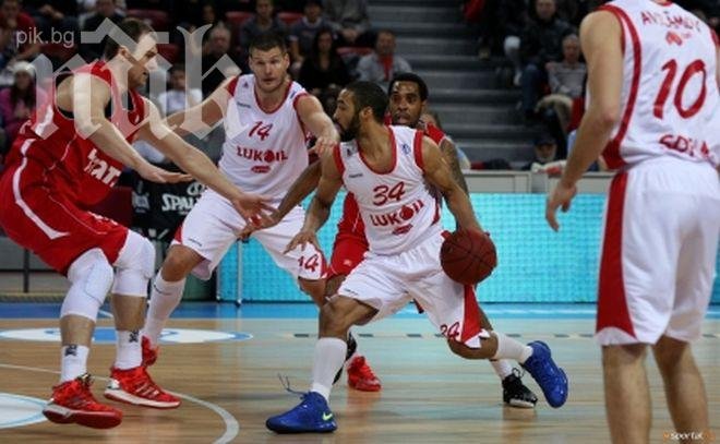 Лукойл пречупи Балкан в дербито на кръга
