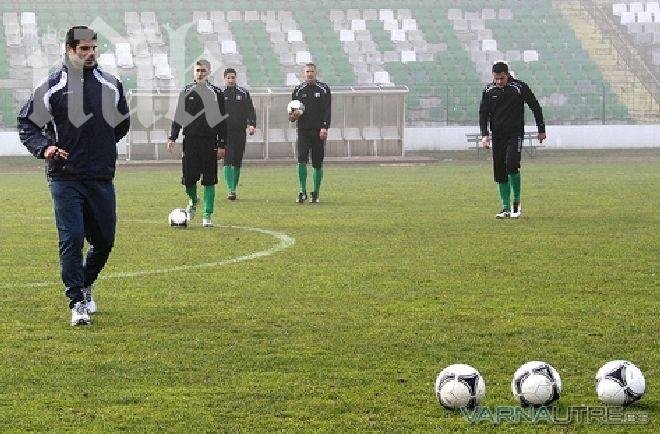 Гонзо не остави футболистите си да почиват