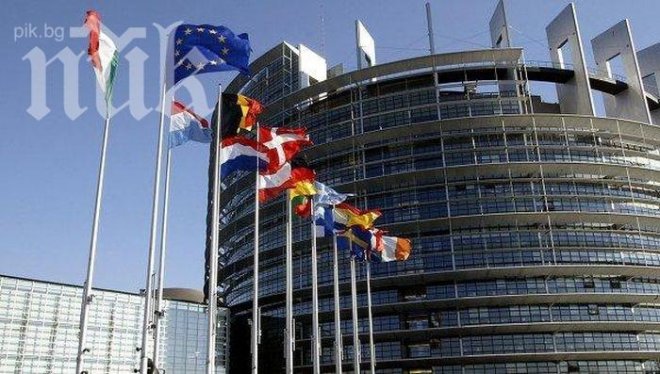 Залози за изборите в интернет сочат: 4 партии влизат в Европарламента