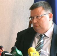 Цацаров иска промяна на правилата за избор на главен прокурор