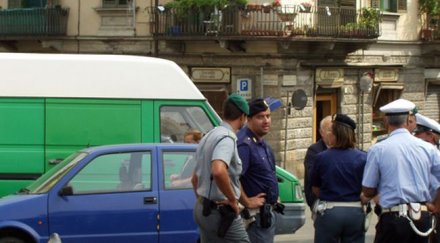 арестуваха българи рим клонирали банкови карти