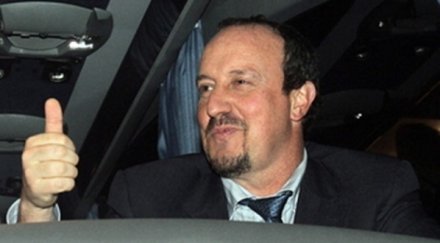 рафа бенитес води челси лятото