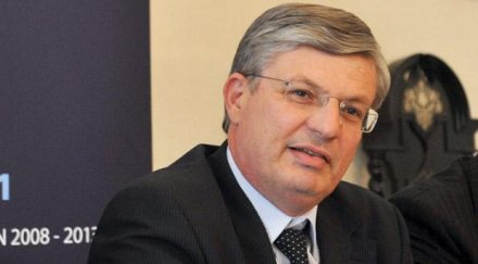 бивш външен министър стана еврокомисар