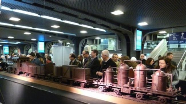 Най-дългият влак от шоколад