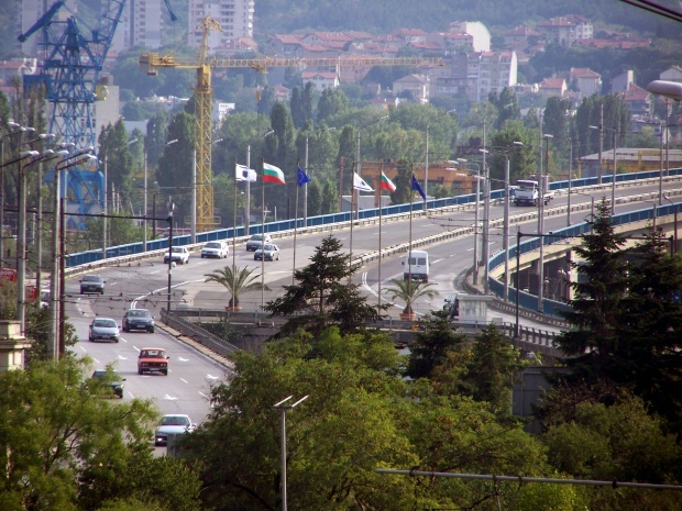 Самоубийца оцеля след скок от Аспаруховия мост 