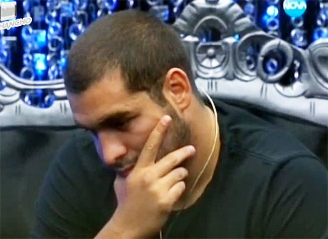 Багата откраднал сакото на Бойко Борисов