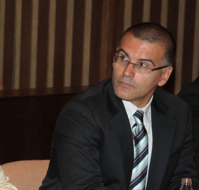 Дянков: Младшите експерти в КЗК взимат по 1600 лв.