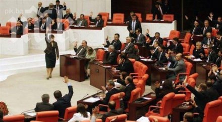 турция прие спорен закон разузнаването