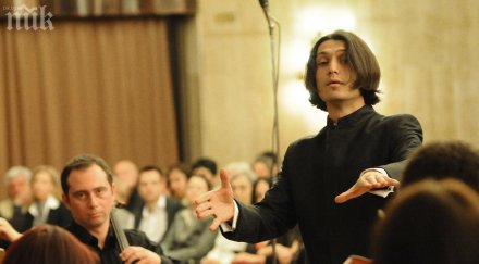 наса кръсти астероид български диригент