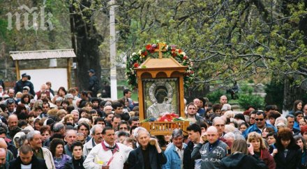 затварят пътища шумен време литийното шествие