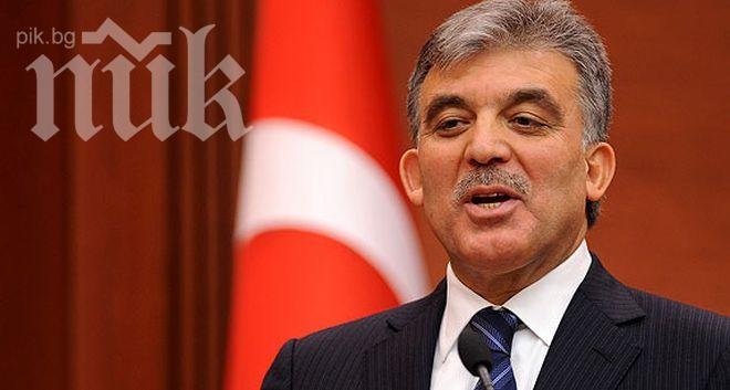 Гюл: Моделът на замяна „Путин-Медведев” не е удачен за Турция, ще се оттегля