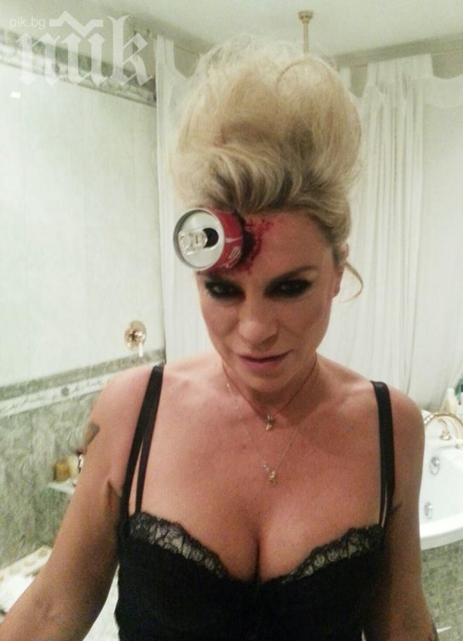 Кремена Халваджиян в ареста за неприлично поведение