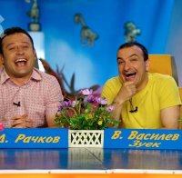 Зуека - баща мечта! Топи се от любов по първия си син Стефан