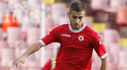 представител селтик наблюдавал ивайло чочев левски