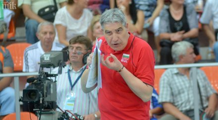 волейболните национали започват подготовка залата нса