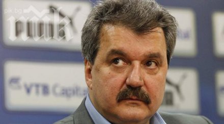 тодор батков отново скри подкрепи левски дербито