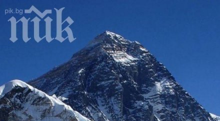 непал прекрати издирването затрупаните лавината