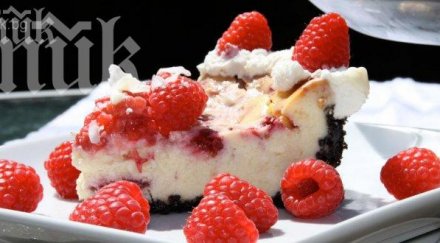 чийзкейк малини