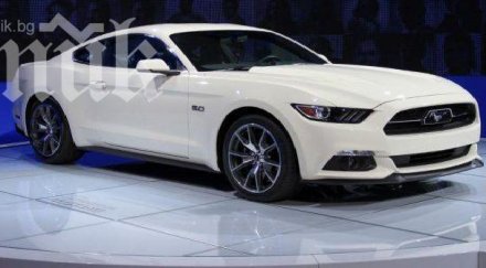 форд пуска лимитирана серия годишнината mustang