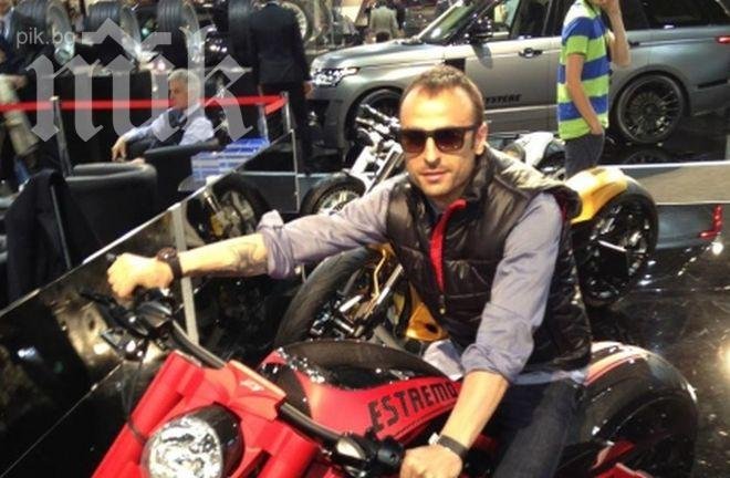 Бербатов с нова интересна снимка във Фейсбук