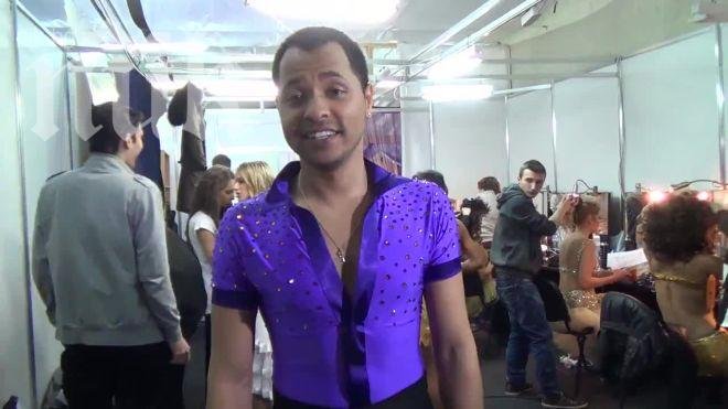 Екшън в центъра на София! Здравеняци нападнаха Вензи на Пиротска, певецът в шок!