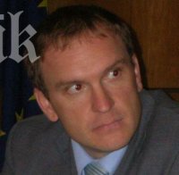 Арестуваният вчера зам.-кмет на Плевен Алексей Зелов не бил член на ГЕРБ