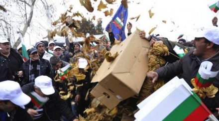 тютюнопроизводителите излизат протест