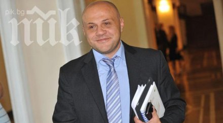 томислав дончев катастрофата продължава план