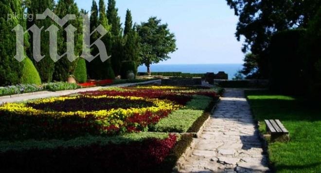 Кръчмар излива бетон в Морската градина във Варна