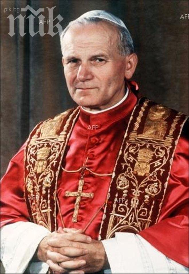 Италианец загина смазан от разпятие в чест на Йоан Павел ІІ