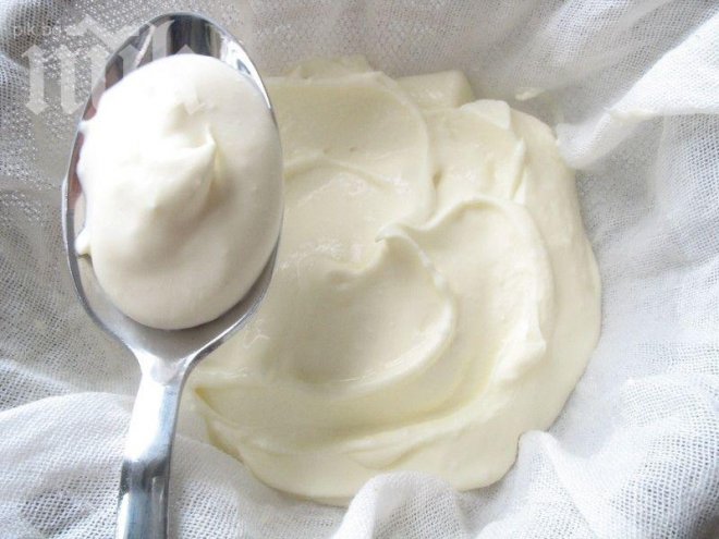 Подозираните свойства на овесените ядки, киселото мляко и захарта