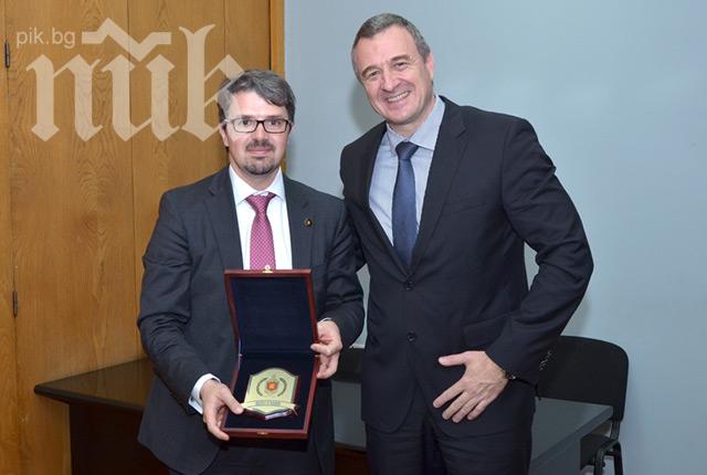 Йовчев и Цацаров се срещнаха с федералния прокурор на Белгия