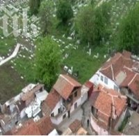 Кошмар! Ромски къщи изникнали върху гробище в Пловдив